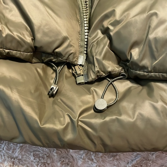 Cropped buffer vest - Picture 4 of 5